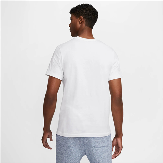 Nıke Ar4997 Sportswear Club T-Shırt 100 Whıte/Black/Unıversıty Red Erkek T-Shırt