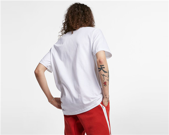 Nıke Ar4997 Sportswear Club T-Shırt 101 Whıte/Black Erkek T-Shırt