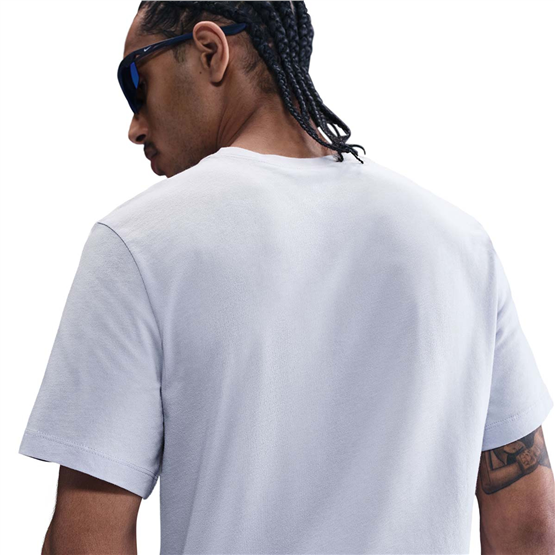 Nıke Ar5004 Sportswear T-Shırt 057 Ghost Erkek T-Shırt