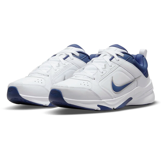 Nıke Dj1196 Defyallday 100 Whıte/Mıdnıght Navy-Metallıc Sılver Mrd Yuruyus Ayakkabısı