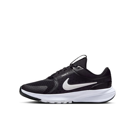 Nıke Hf7004 Star Runner 5 Gs 002 Black/Whıte-Whıte Garson Spor Ayakkabı