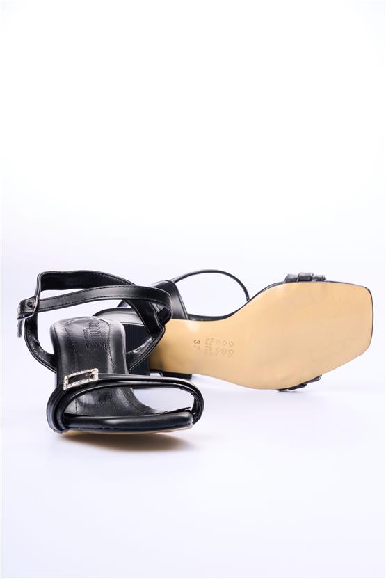 Oflaz 1143 Y132 Siyah Cilt Kadın Klasik Ayakkabı