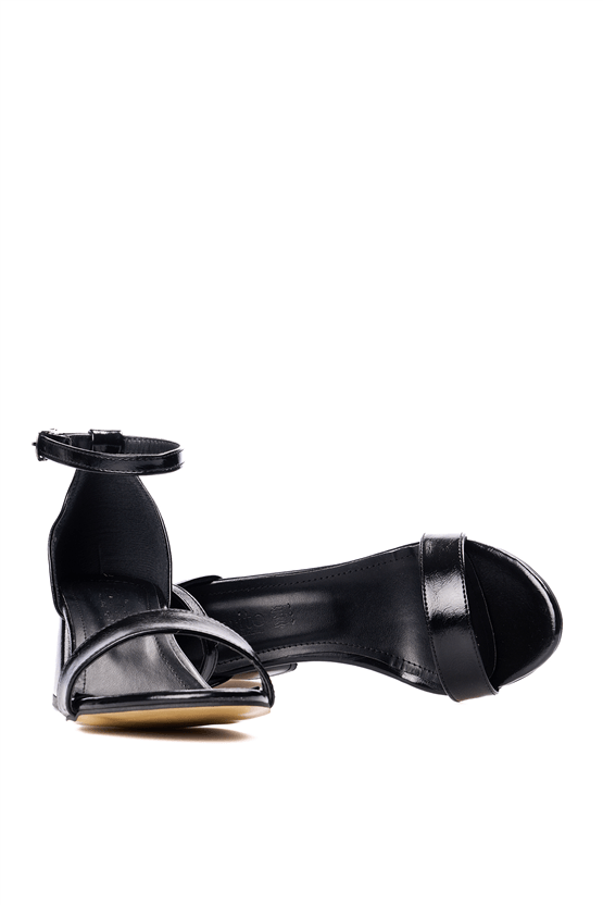 Oflaz 1284Y 700 Sıyah Yankı Bayan Klasık Ayakkabı