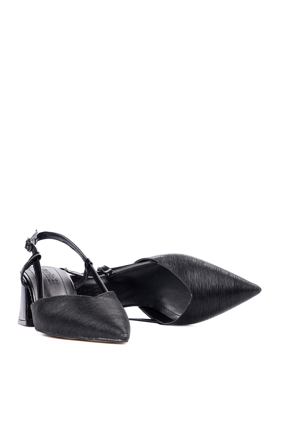 Oflaz 1296Y 030 Sıyah Sımlı Cızgılı Bayan Klasık Ayakkabı