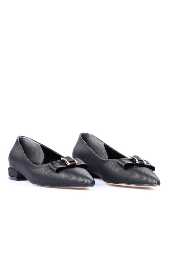 Oflaz 725Y 611 Siyah Cilt Çizgili Kadın Klasik Ayakkabı