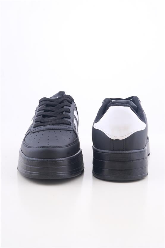 Özekici 109 Siyah Beyaz Garson Spor Ayakkabı