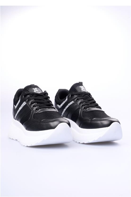 Özekici 134 Siyah Beyaz Kadın Spor Ayakkabı