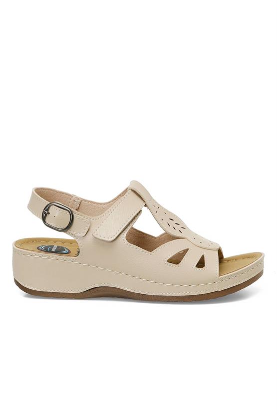 Polaris 5M 166375 Z5Fx Bej Kadın Geleneksel Comfort Düz Sandalet