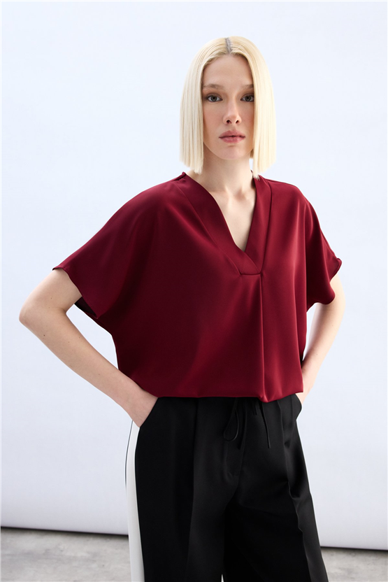 Sateen Y26 2103-1261 Kısa Kollu V Yaka Bluz Bordo