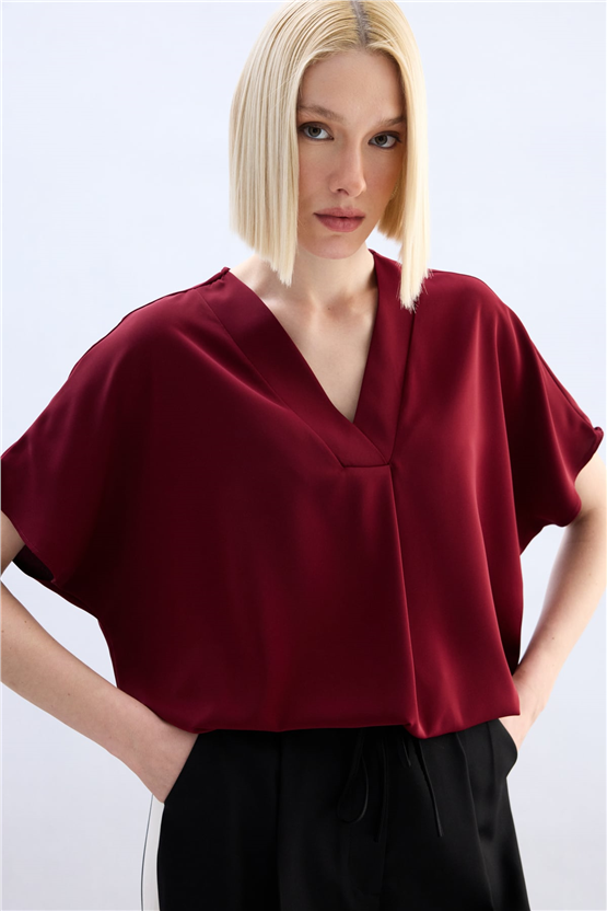 Sateen Y26 2103-1261 Kısa Kollu V Yaka Bluz Bordo