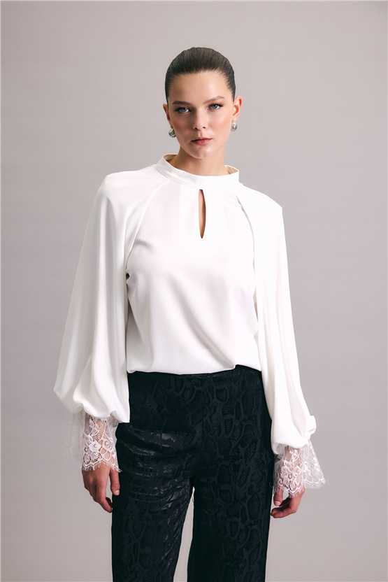 Sateen Y26 2116-1255 Dantel Detaylı Uzun Kollu Bluz Ekru Kadın