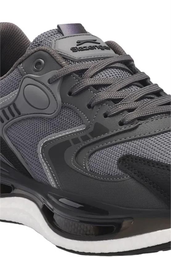 Slazenger Sa24Re086-232 Zowıe Fume / Sıyah Erkek Kosu Ayakkabısı