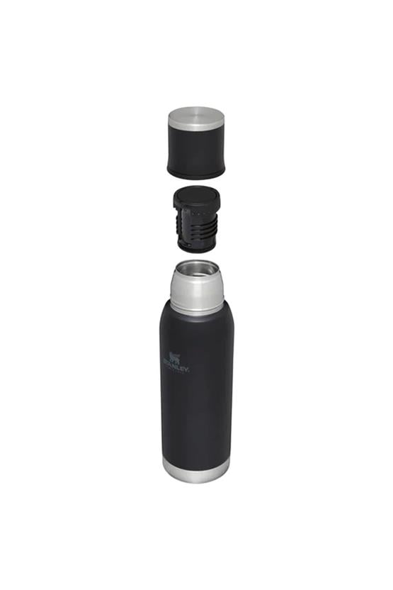 Stanley The Adventure To-Go Bottle 1.0L / 1.1 QT Black