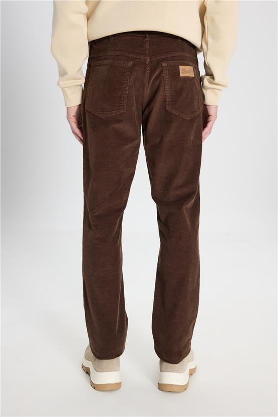 Wrangler W12Sec Texas Kadıfe H31 Coffee Bean Erkek Slım Normal Bel Dar Paca Kadıfe Jogger Pantolon