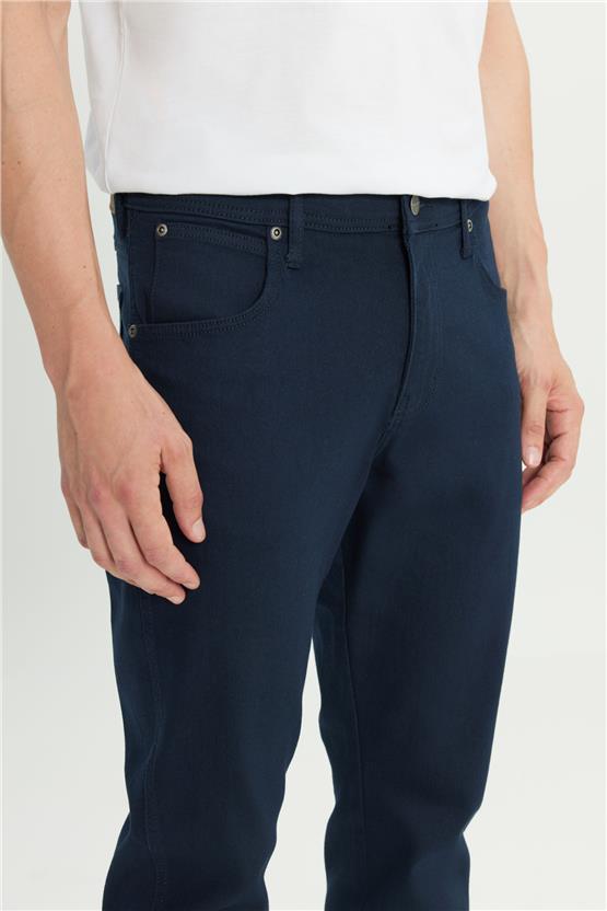 Wrangler W211842 410 Navy Erkek Arızona Denım Pantolon
