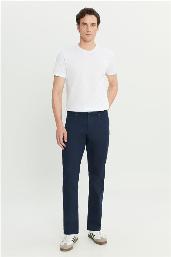 Wrangler W211842 410 Navy Erkek Arızona Denım Pantolon