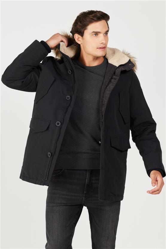 Wrangler W4D0Wx 001 Black Erkek Regular Dık Yaka Parka