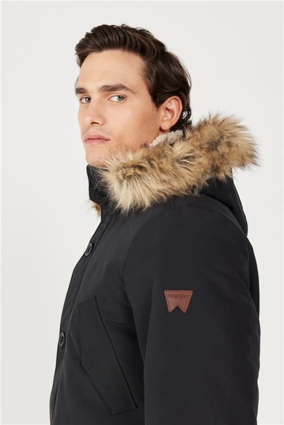 Wrangler W4D0Wx 001 Black Erkek Regular Dık Yaka Parka