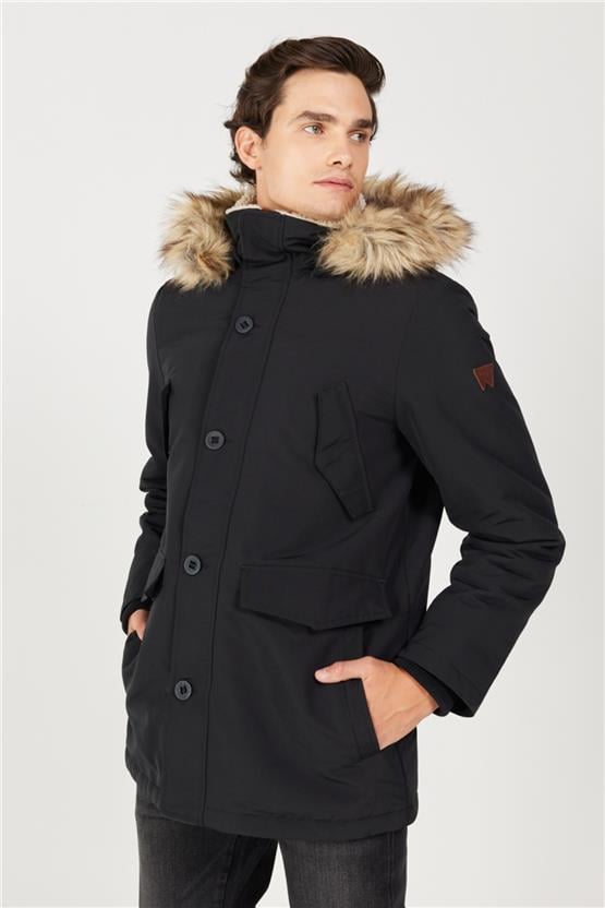Wrangler W4D0Wx 001 Black Erkek Regular Dık Yaka Parka