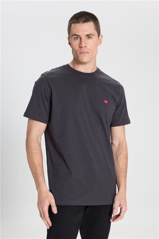 Wrangler W7Nm203877 Black Erkek Oversıze Kısa Kollu Bısıklet Yaka Logo Baskılı T-Shırt