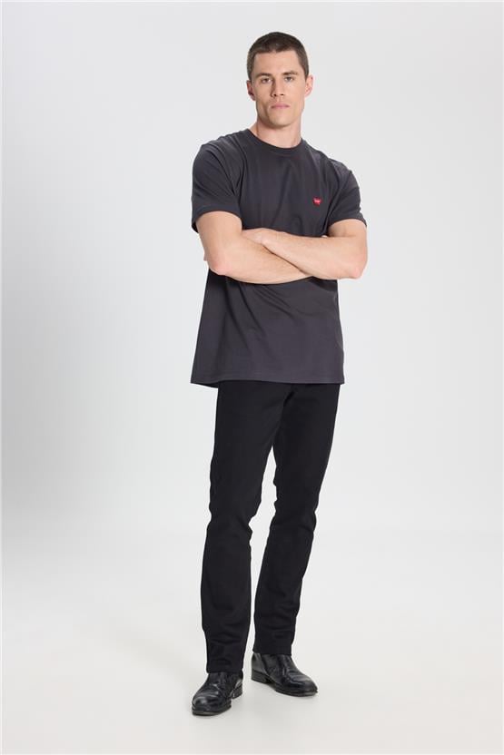 Wrangler W7Nm203877 M39 Faded Black Erkek Regular Bisiklet Yaka T-Shirt