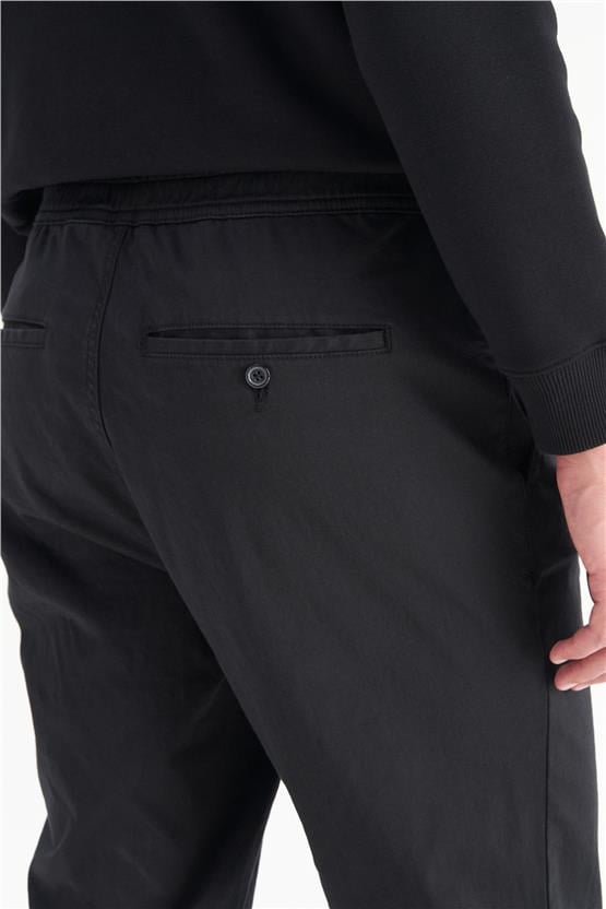 Wrangler Wm01200001 001 Black Erkek Slım Normal Bel Dar Paca Tencel Pantolon