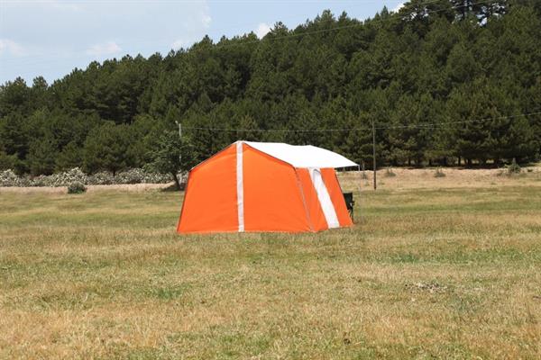 Tunç Çadır İçten Kurmalı İki Odalı Kamp Çadırı Turuncu