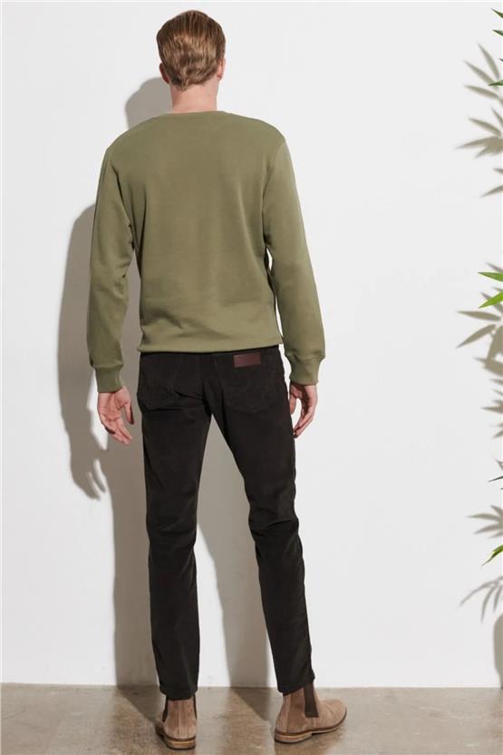 Wrangler W12S Moss Green 221 Erkek Slim Normal Bel Dar Texas Slim Pantolon