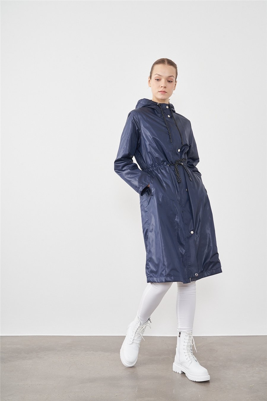 Çetinkaya Fithit 9423 Kapüşonlu Lacivert Uzun Yağmurluk