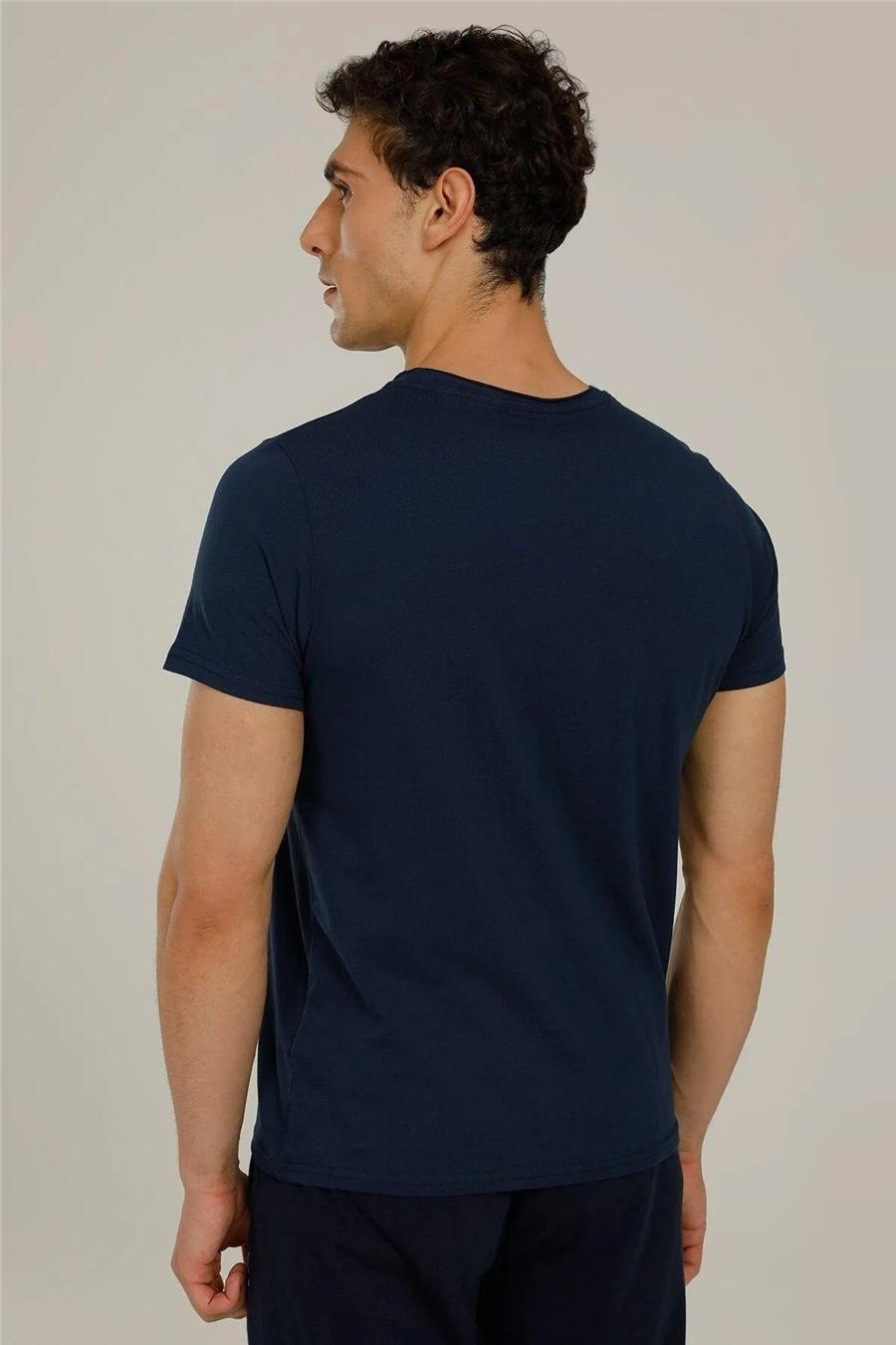 C en a basic t shirt sale