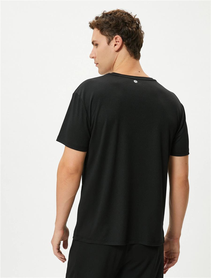 Koton 4WAM10022NK 999 Siyah Erkek Polyester T-Shirt