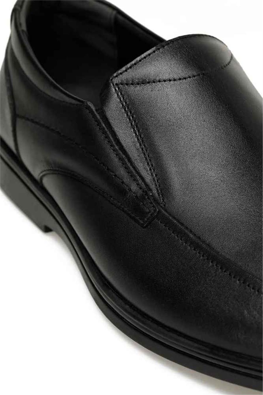 Polaris 5 Nokta 102582 M3Pr Siyah Erkek Geleneksel Makosen Comfort Ayakkabı