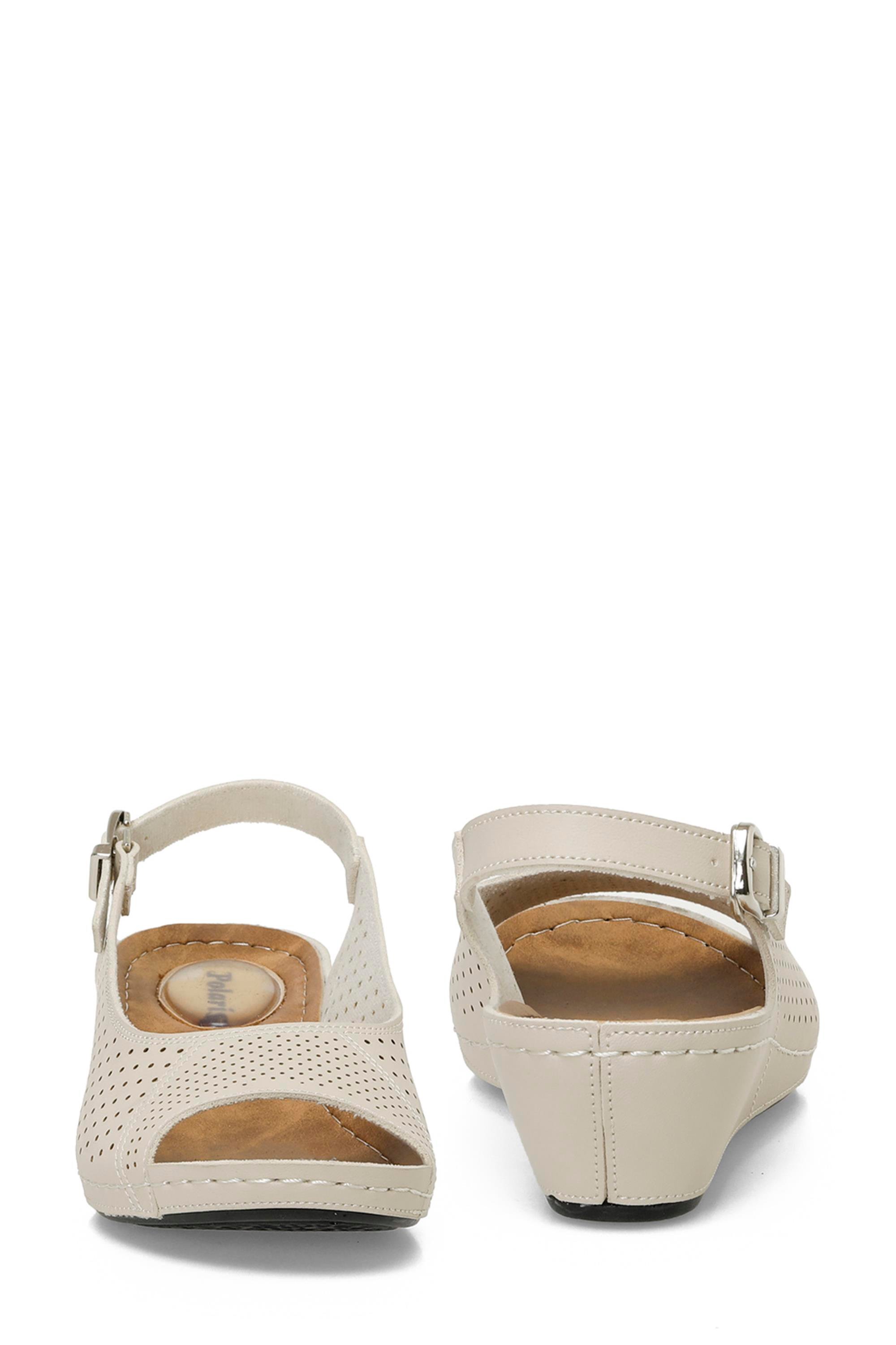 Polaris 5M 162750 Z5Fx Bej Kadın Geleneksel Comfort Düz Sandalet