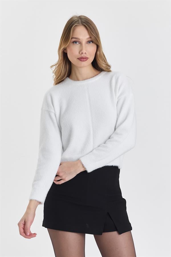 Kadın Bisiklet Yaka Sakallı Yumuşak Düz Triko Kazak Ekru