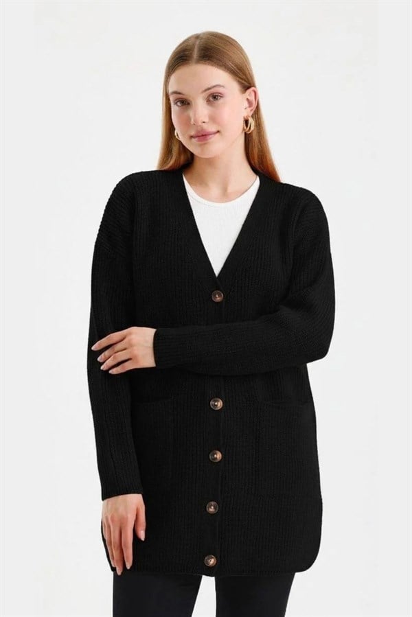 Kadın Düğmeli Oversize Cepli Uzun Siyah Triko Hırka