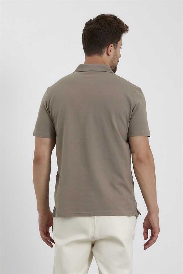 erkek-basic-polo-yaka-tisort-regular-f-5b5985.jpg