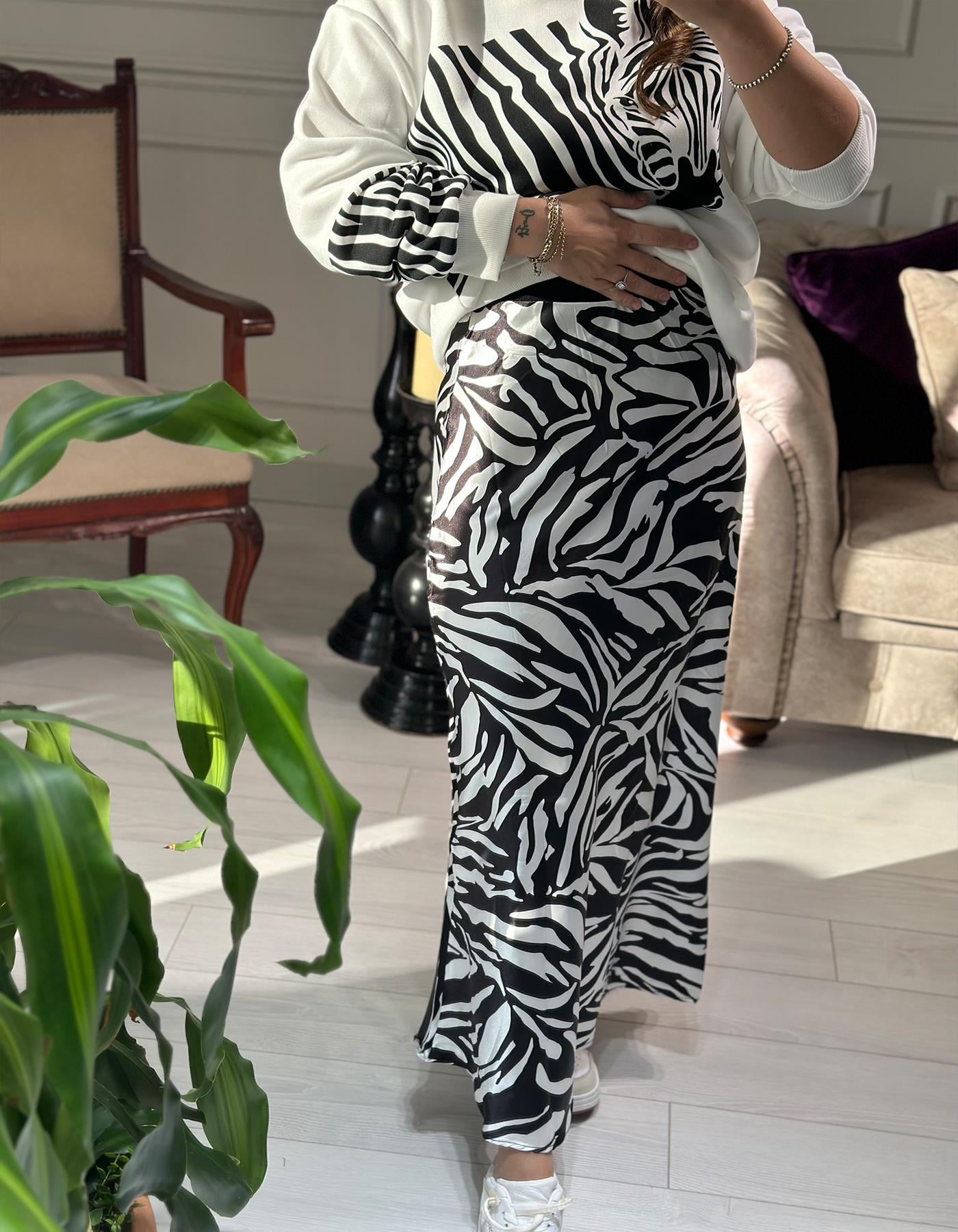 İpek Saten Zebra Desen Uzun Etek 
