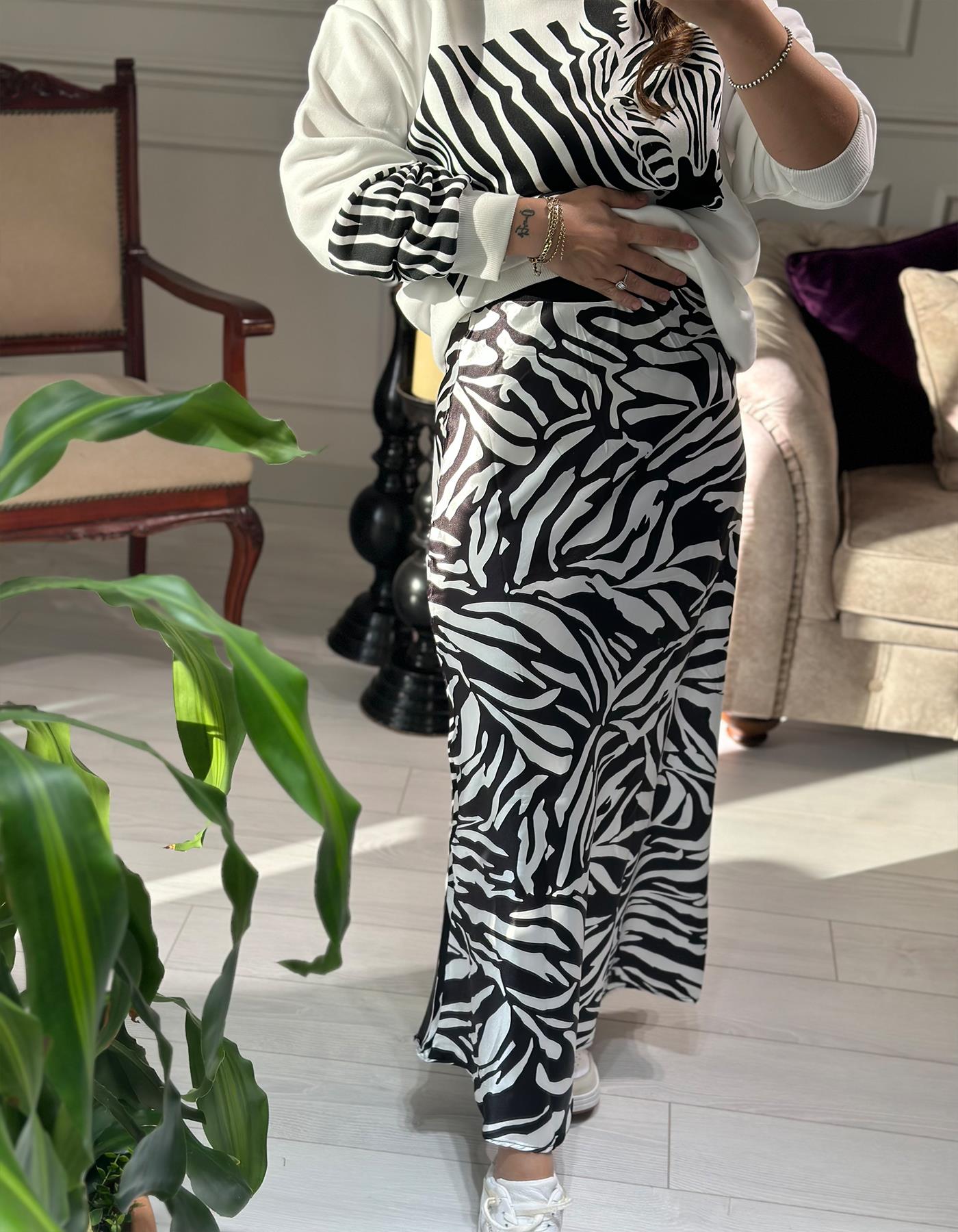 İpek Saten Zebra Desen Uzun Etek 