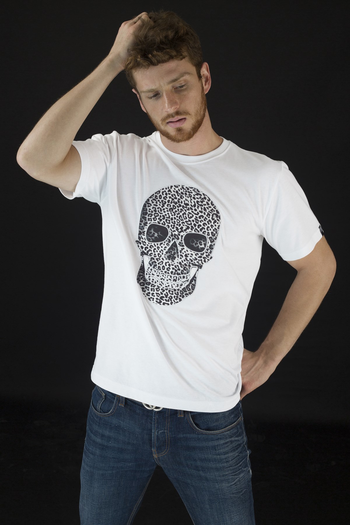 DIGITAL PRINTED-EMBROIDERED SKULL Tshirt