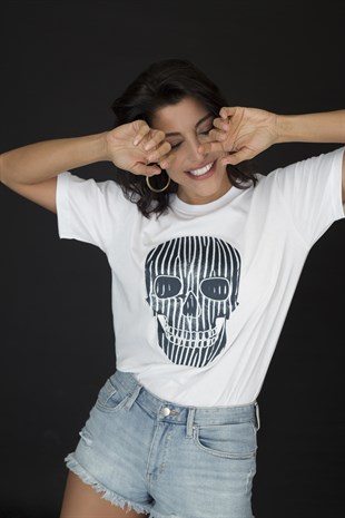 DIGITAL PRINTED-EMBROIDERED SKULL Tshirt