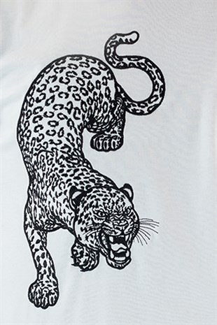 EMBROIDERED LEOPARD Tshirt