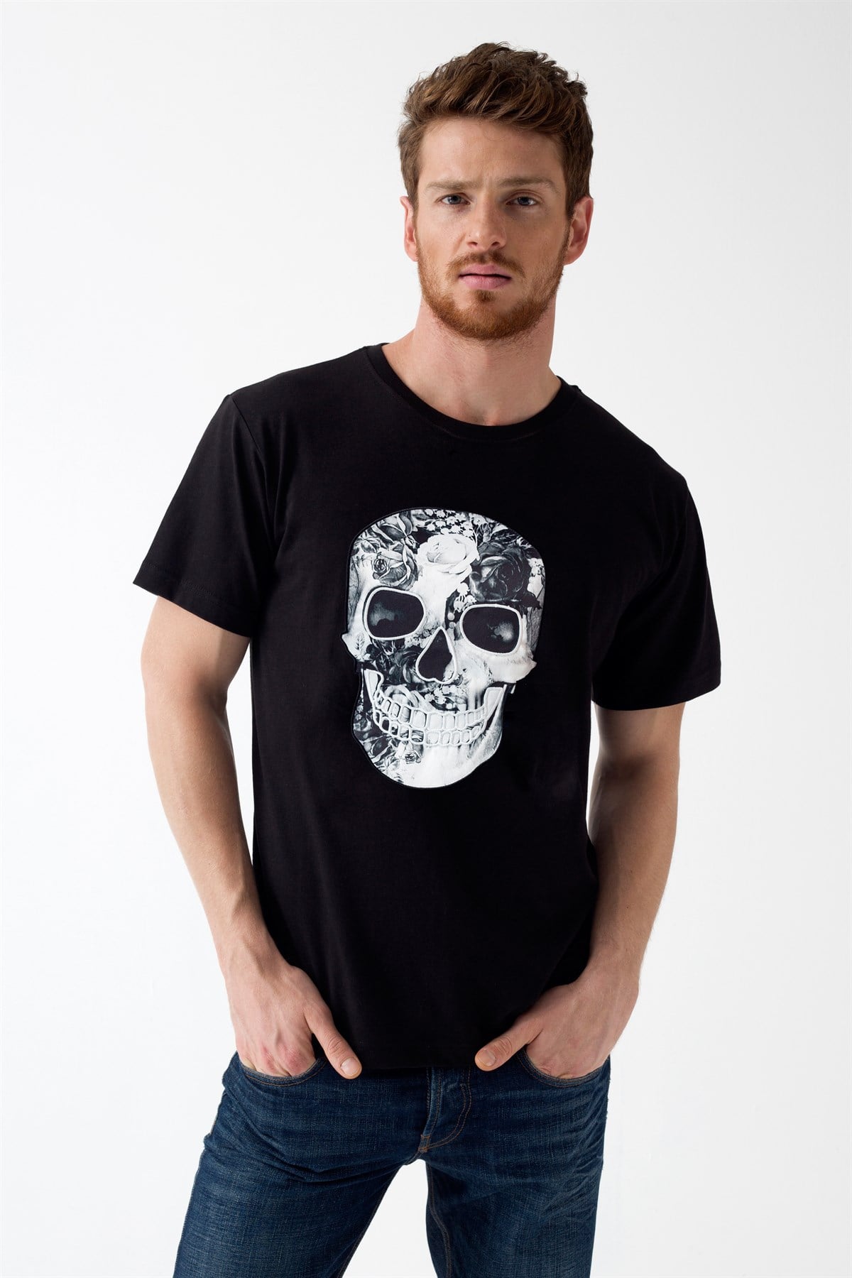 DIGITAL PRINTED-EMBROIDERED SKULL Tshirt