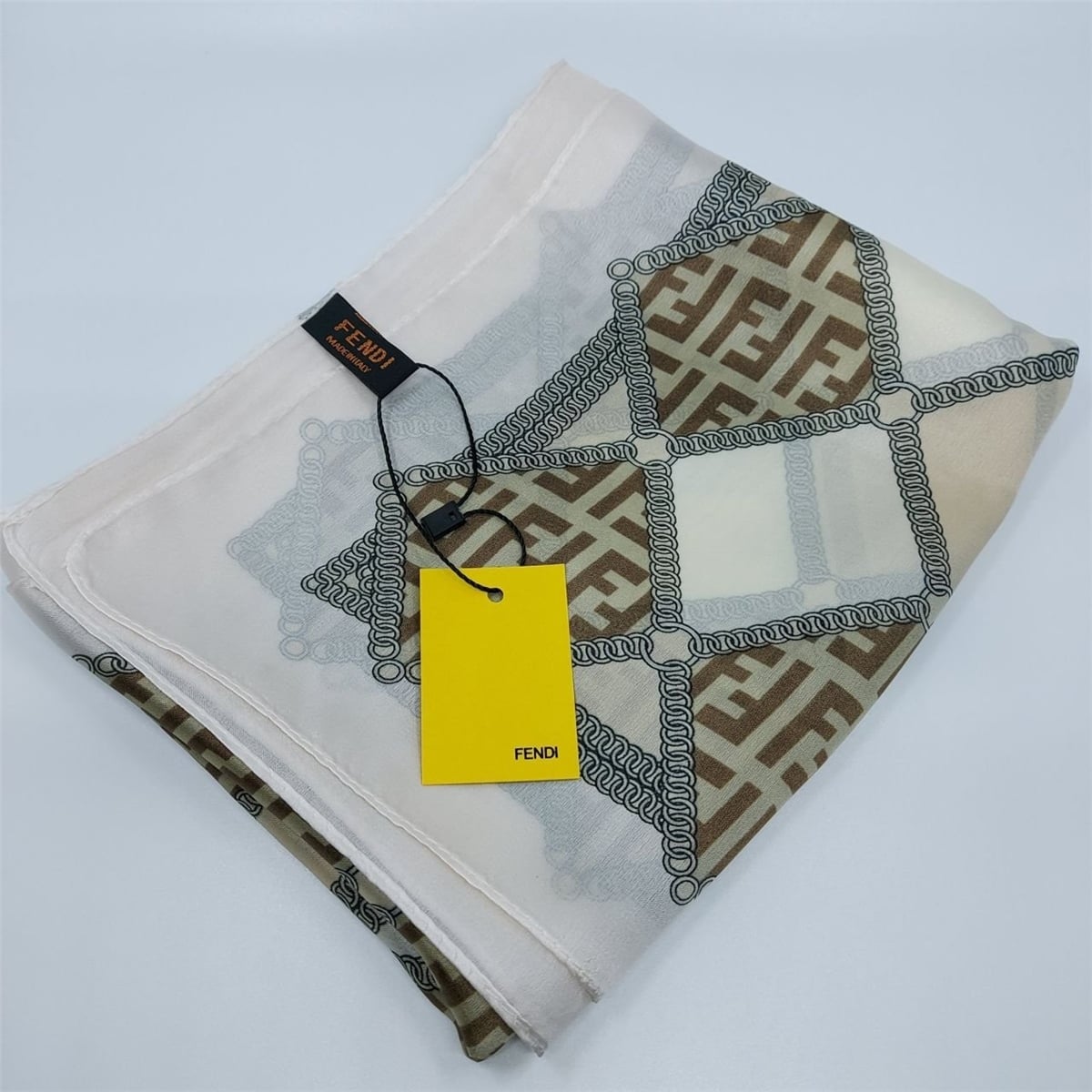 Fendi İpek Şal