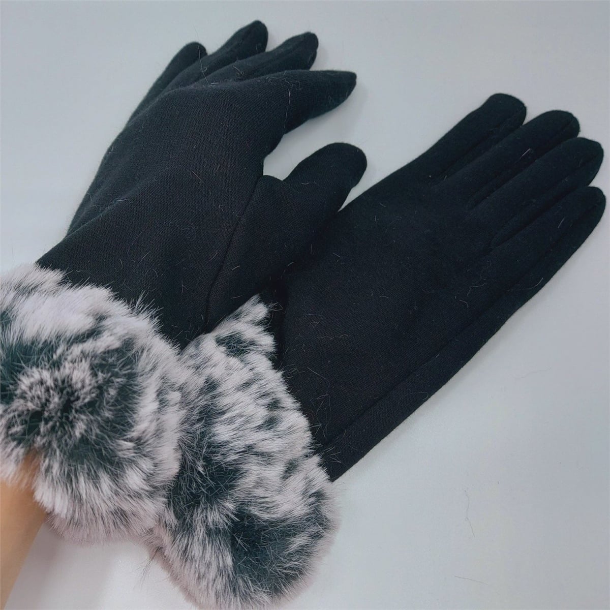 İthal İçi Yünlü Kürklü Eldiven -Siyah