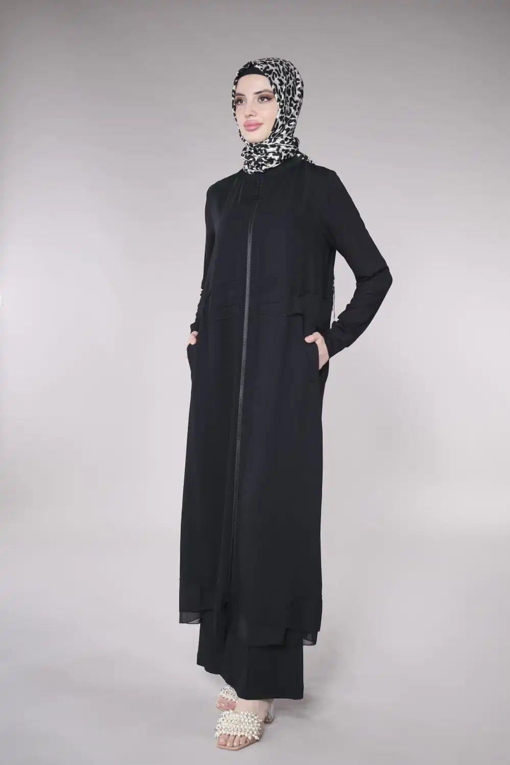 Red Show Ferace - Siyah