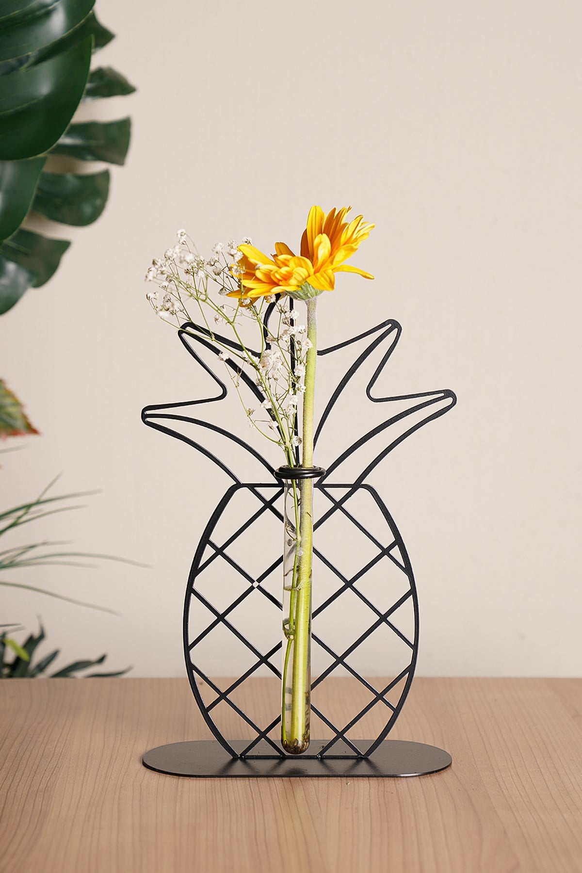muyika-ananas-metal-siyah-vazo-ve-deko-799379.jpg