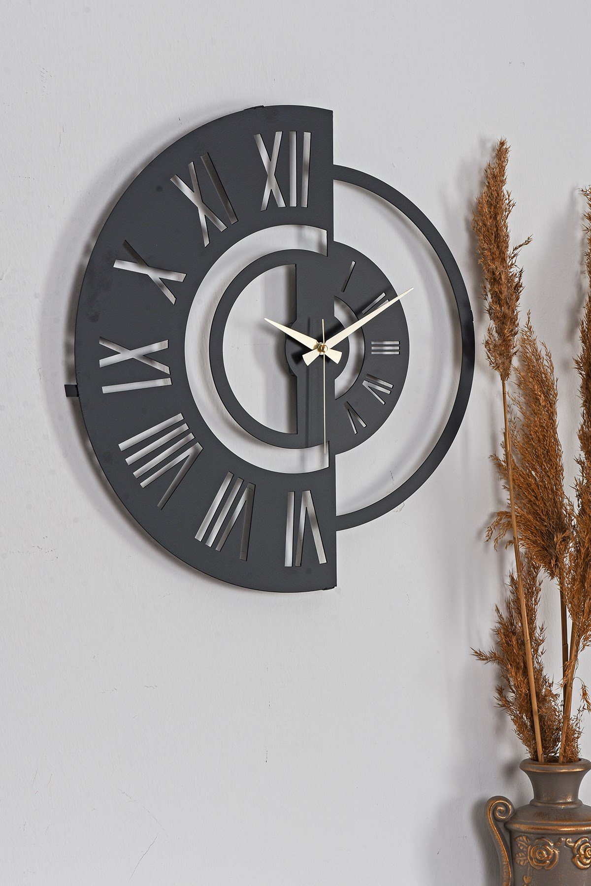 MUYİKA Ruota Metal Siyah Duvar Saati 41x41cm MDS-41