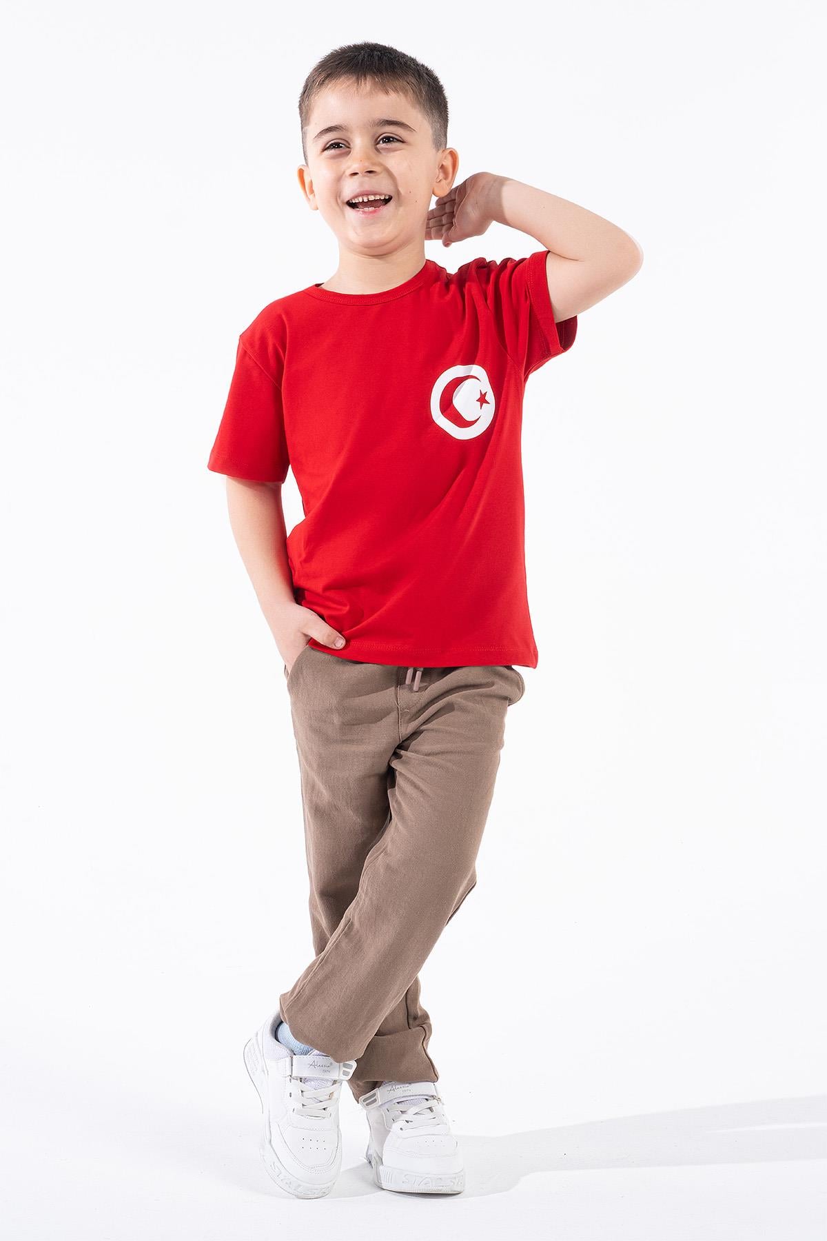 Erkek Çocuk Türk Bayrak Göğüs Arma Baskılı Kırmızı Tshirt