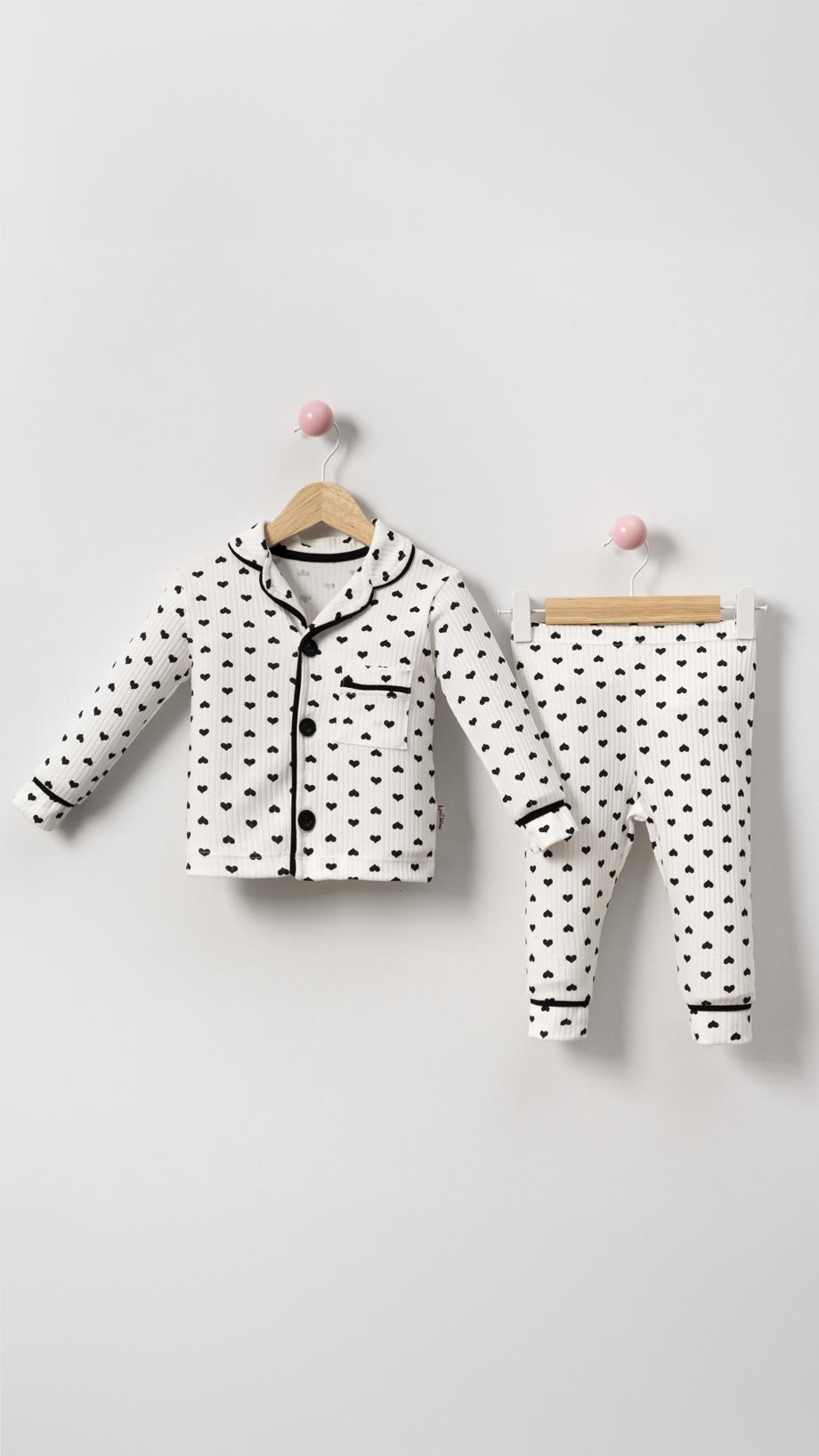 Kız Bebek Pijama Takımı Siyah Kalp Desenli  6-18 AY