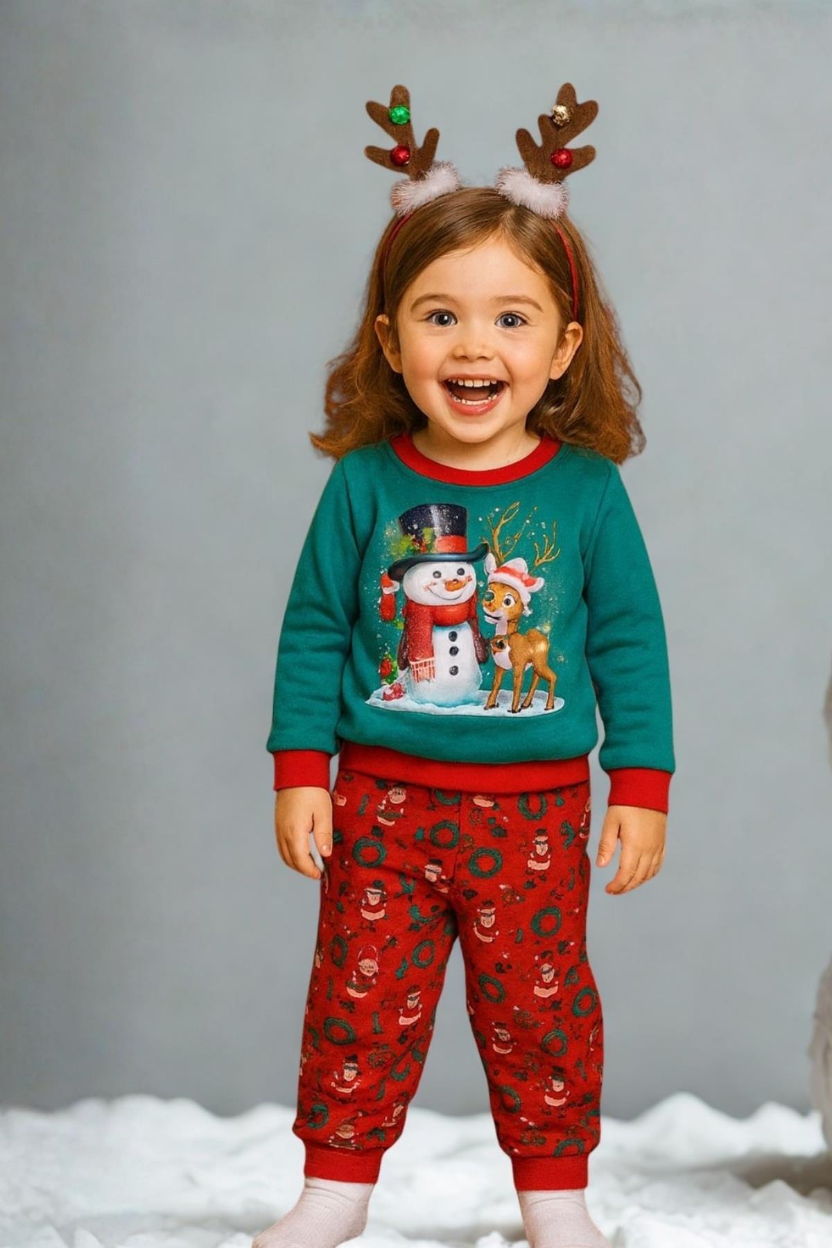 Kız Çocuk Yılbaşı Motifli %100 Pamuk Pijama Takımı 1-4 Yaş